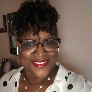 Meet your Posher, Katrina